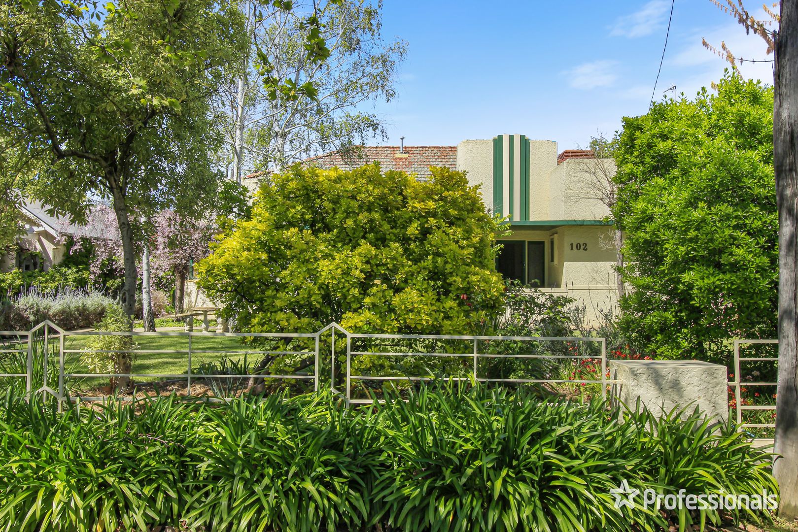 102 Gurwood Street, Wagga Wagga NSW 2650, Image 1