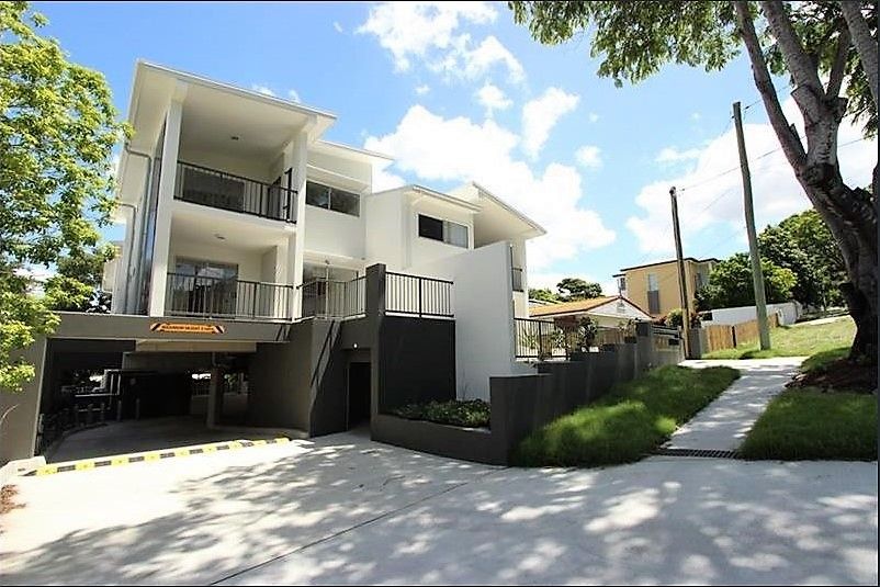 2/63 Sisley Street, St Lucia QLD 4067, Image 0