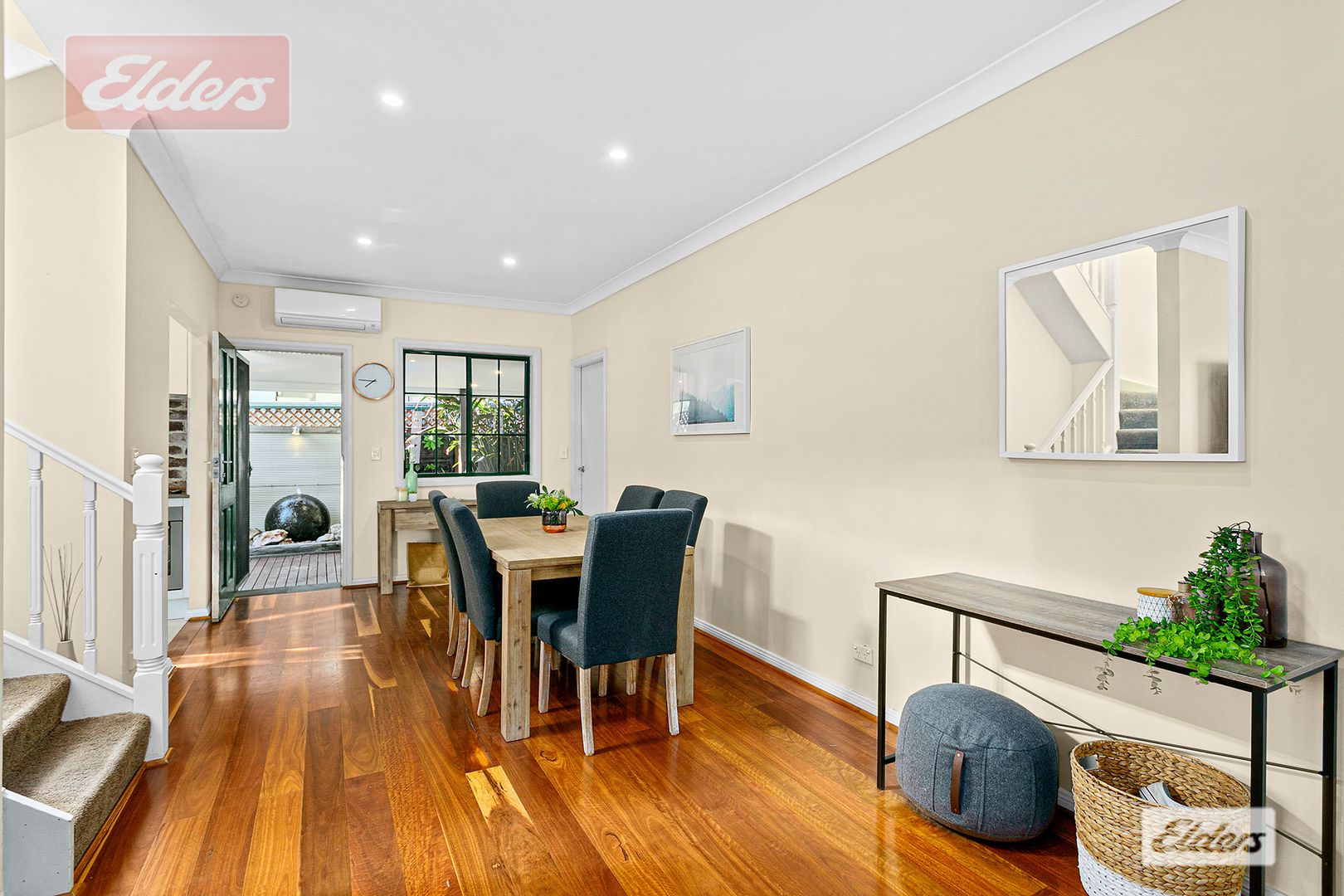 2/68 Flora Street, Kirrawee NSW 2232, Image 1