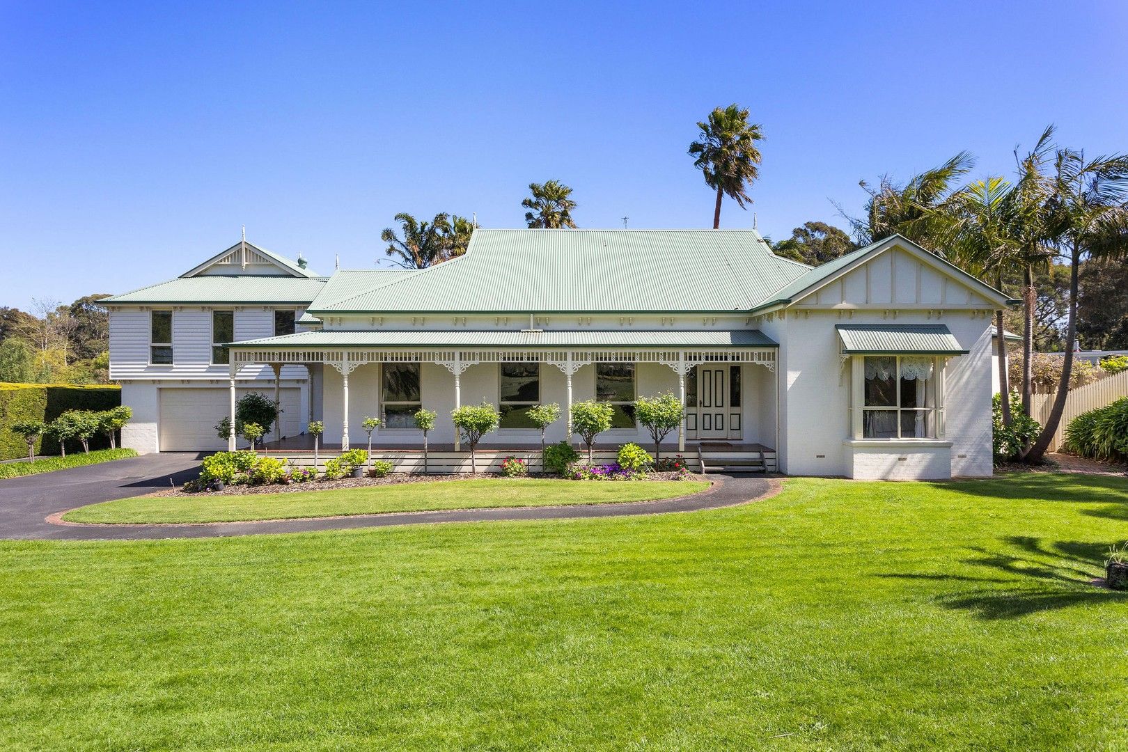 4 bedrooms House in 45 Lockhart Drive ROSEBUD VIC, 3939