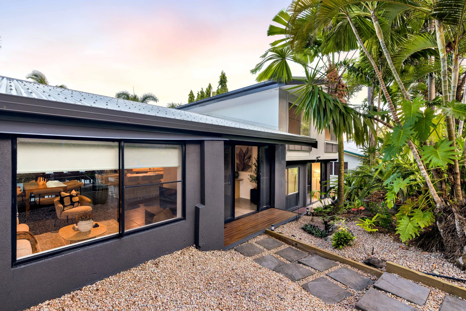 Additional image 17 of 129 Hillview Crescent, Whitfield QLD 4870