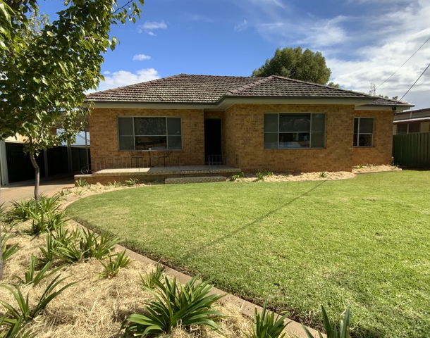 16 Thorby Crescent, Griffith NSW 2680