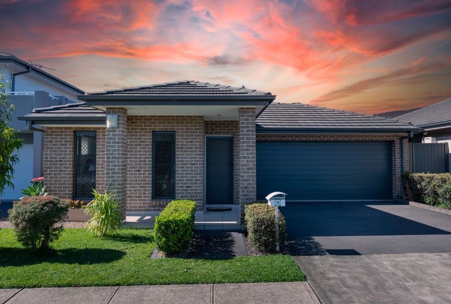 3 bedrooms New House & Land in 18 Mackay Circuit ROPES CROSSING NSW, 2760