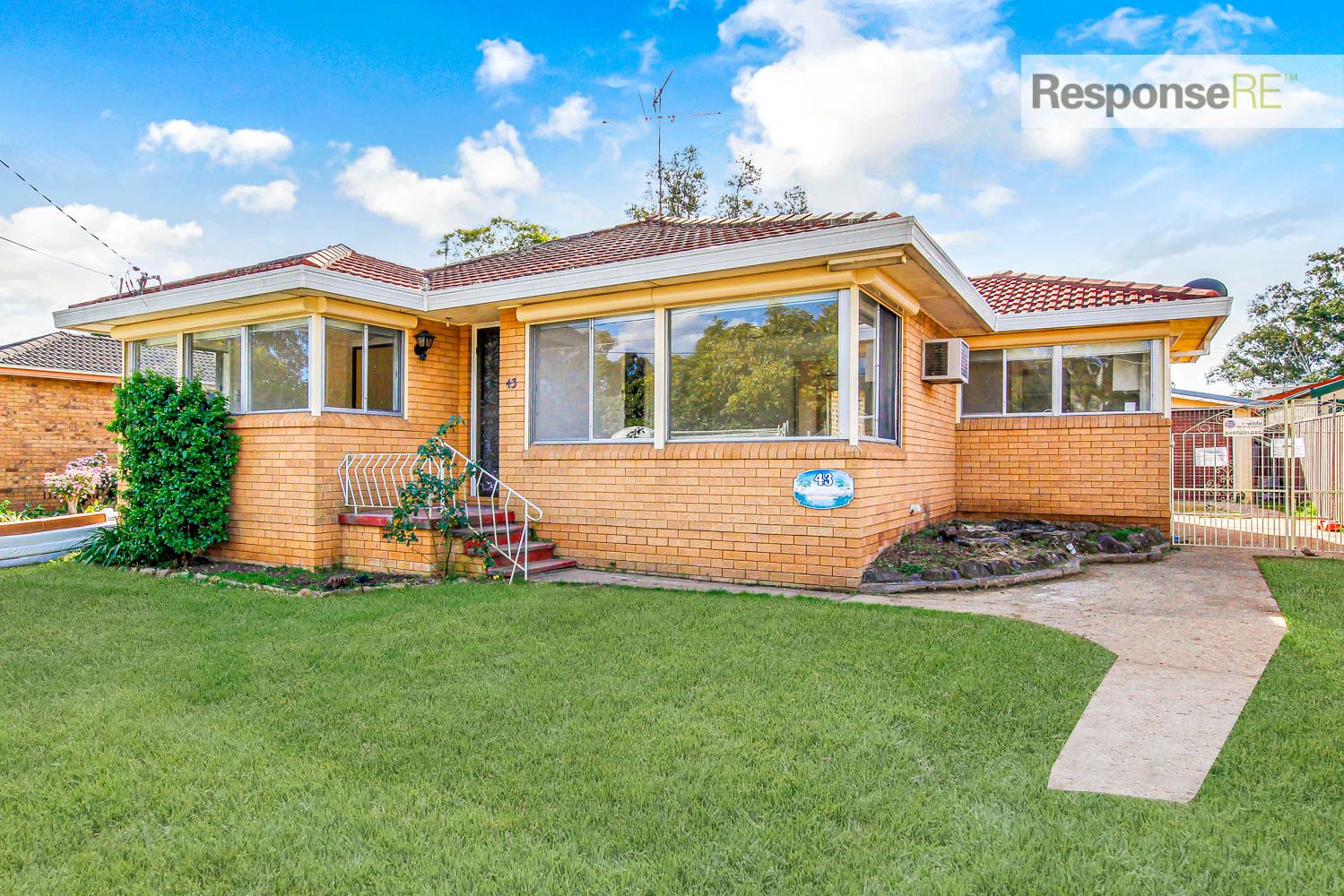 43 William Street, Cambridge Park Property History & Address Research