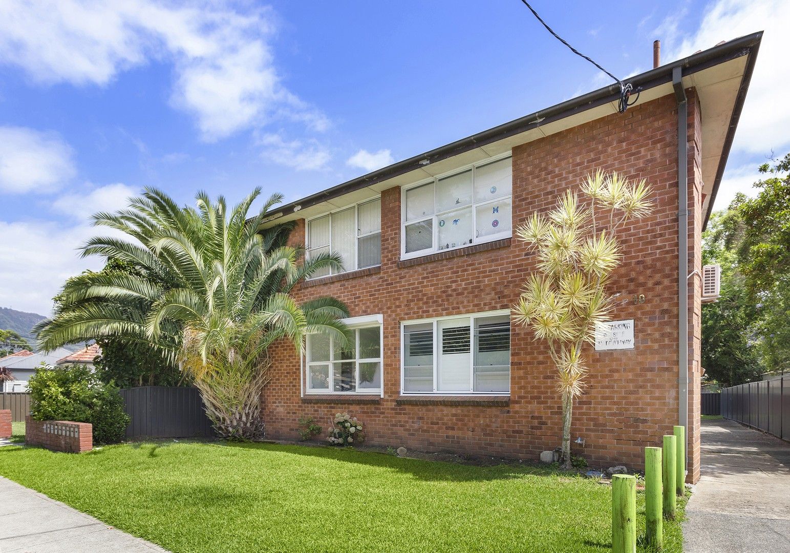 2/10 Achilles Avenue, North Wollongong NSW 2500, Image 0