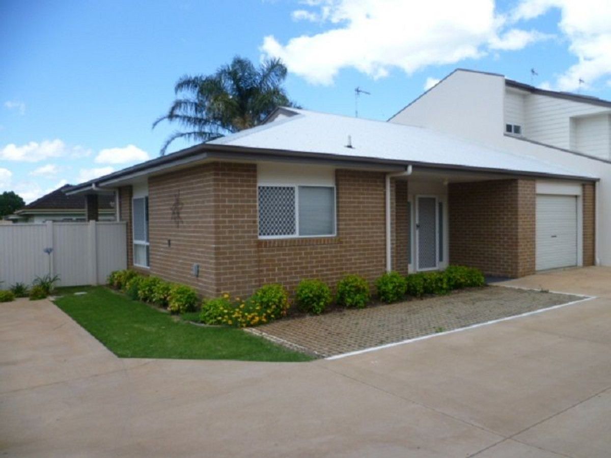 2 bedrooms Apartment / Unit / Flat in 1/46 Gordon Avenue NEWTOWN QLD, 4350