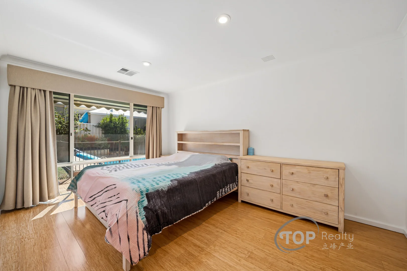 Additional image 22 of 34 Sinclair Crescent, Winthrop WA 6150