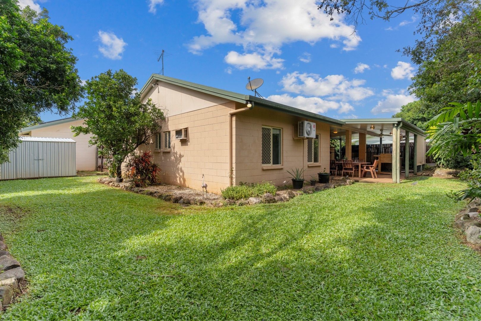 2/130 Robert Road, Bentley Park QLD 4869, Image 2