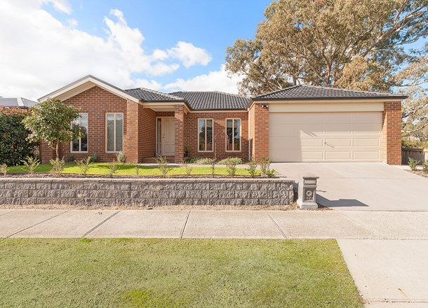 52 Jorgensen Avenue, Doreen VIC 3754