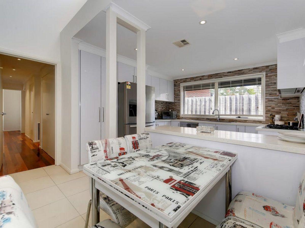 15 Pinnaroo Circuit, Meadow Heights VIC 3048 House For Rent Domain