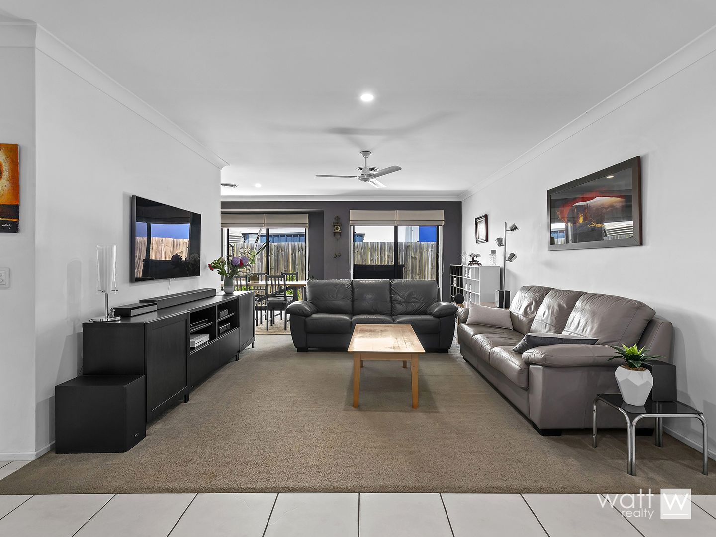 10 Cyperus Crescent, Carseldine QLD 4034, Image 2