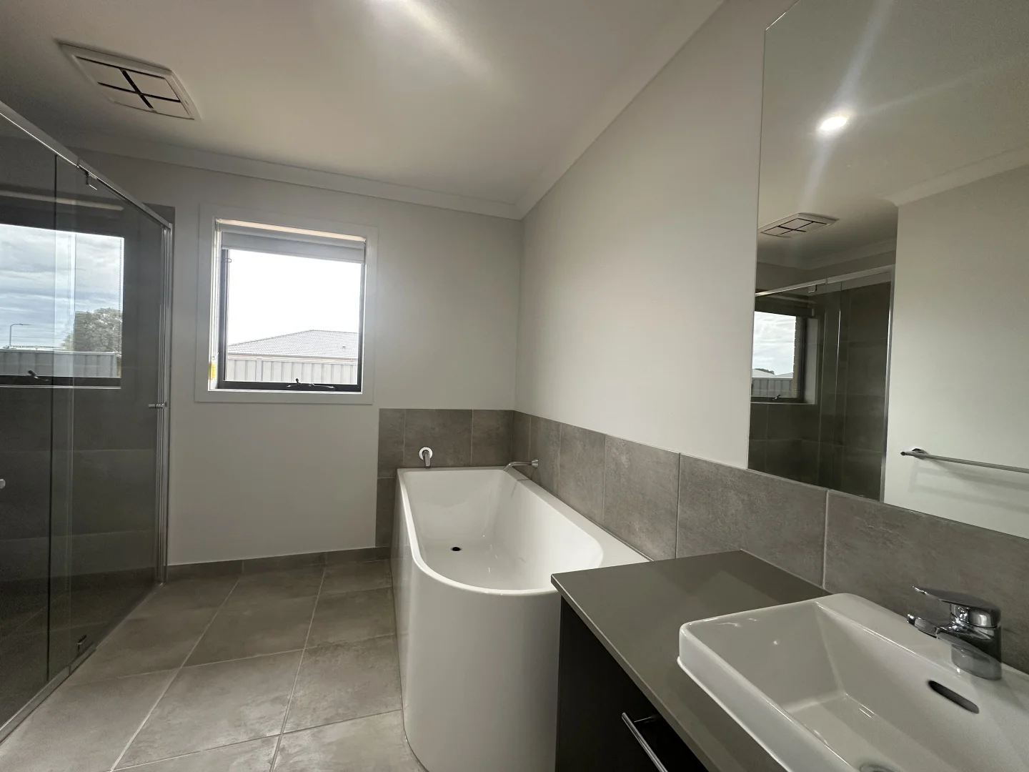 Additional image 10 of 1 Kingparrot Crt, Benalla VIC 3672