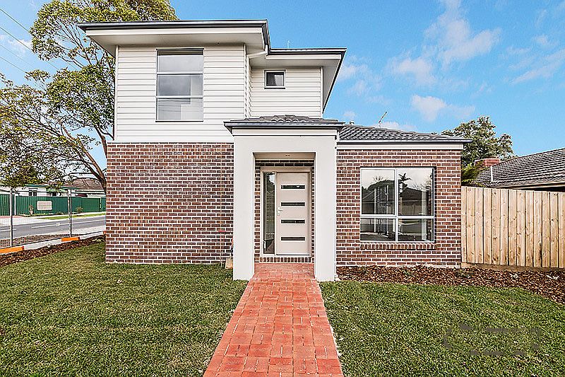 2 bedrooms House in 32 Cochrane Street CRANBOURNE VIC, 3977