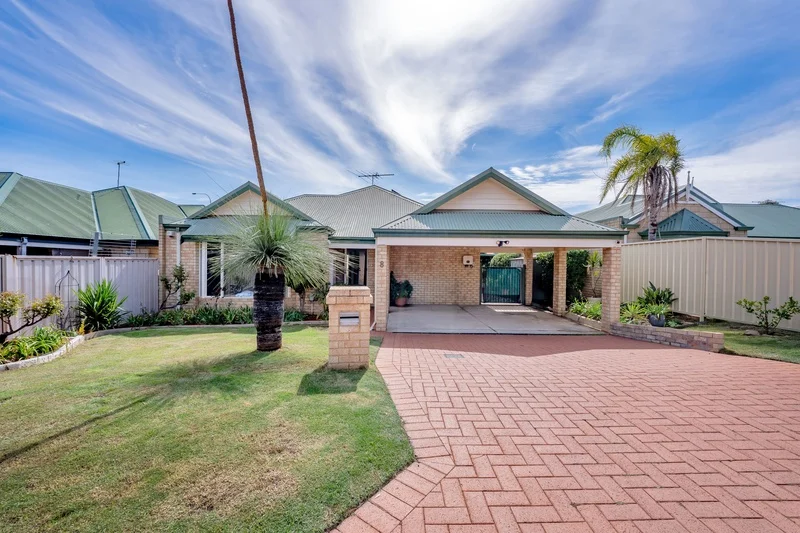 8 RAMSAY PLACE, Bibra Lake WA 6163