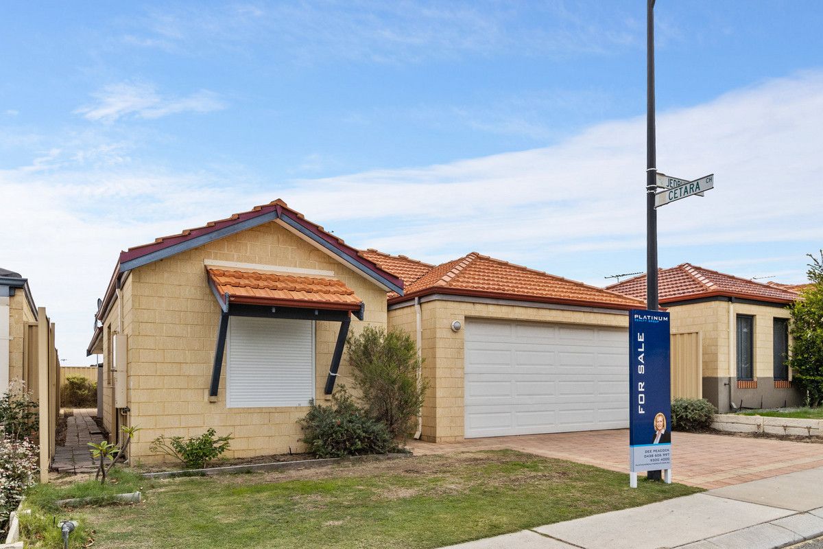 3 bedrooms House in 45 Jedburgh Loop SINAGRA WA, 6065