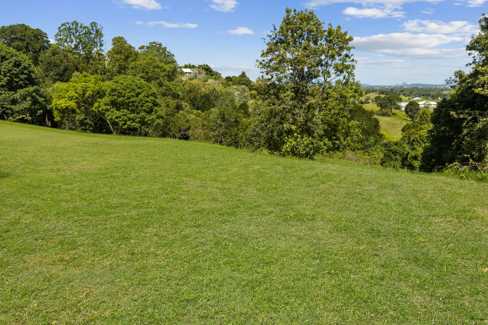 Additional image 8 of 2 Rammutt Road, Chatsworth QLD 4570
