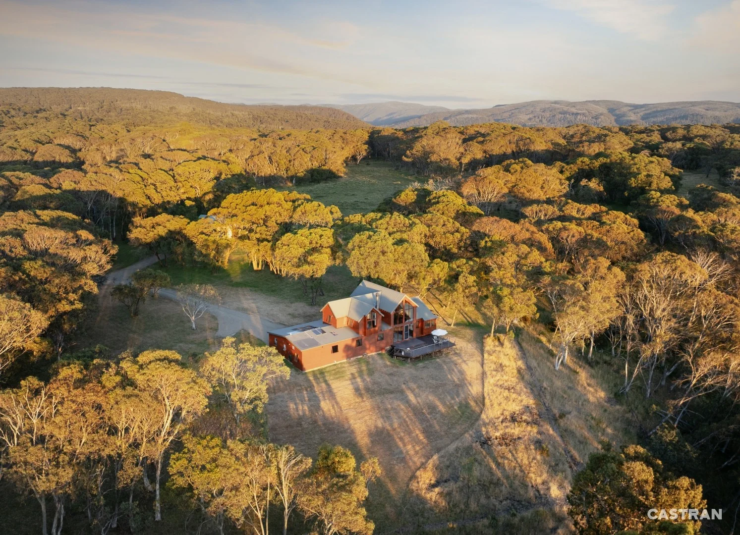 7121 Great Alpine Road, Dinner Plain VIC 3898