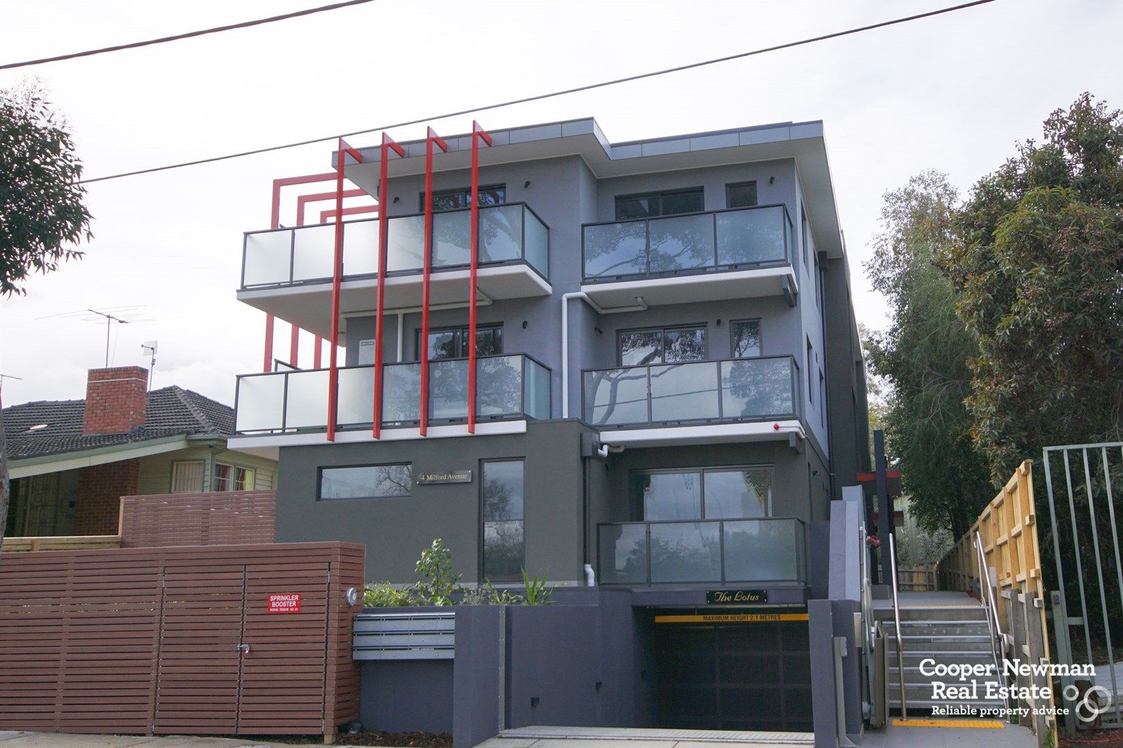 2 bedrooms Apartment / Unit / Flat in 8/4 Milford Avenue BURWOOD VIC, 3125