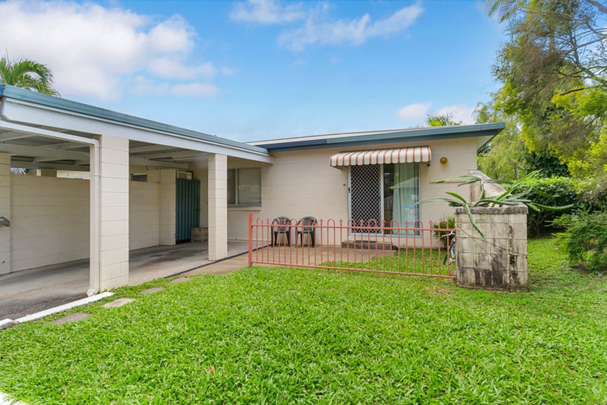 18/473 McCoombe Street, Mooroobool QLD 4870, Image 0