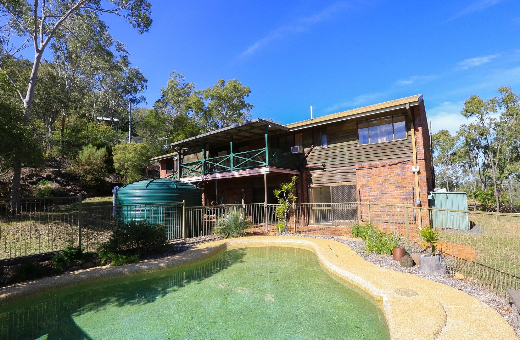27 Linora Drive, GOWRIE MOUNTAIN QLD 4350, Image 0