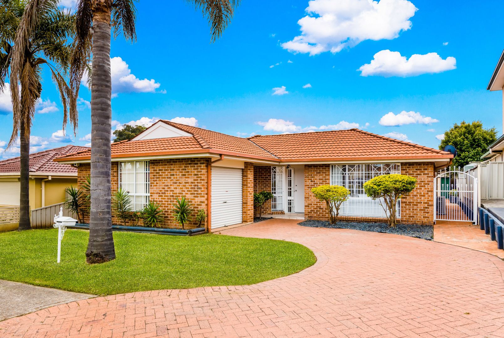 32 Coquet Way, Green Valley NSW 2168