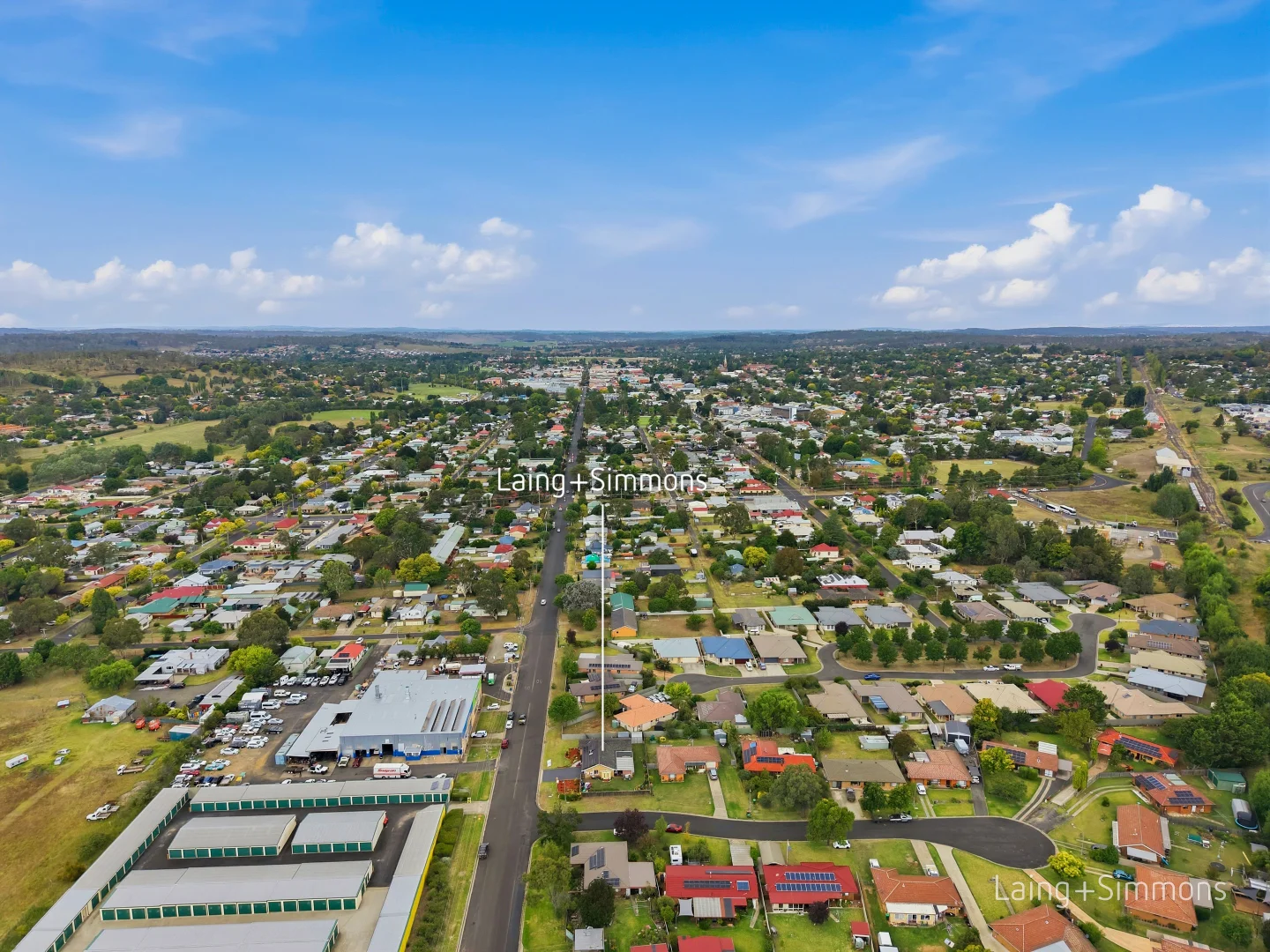 Additional image 10 of 1 Phyllis Crescent, Armidale NSW 2350