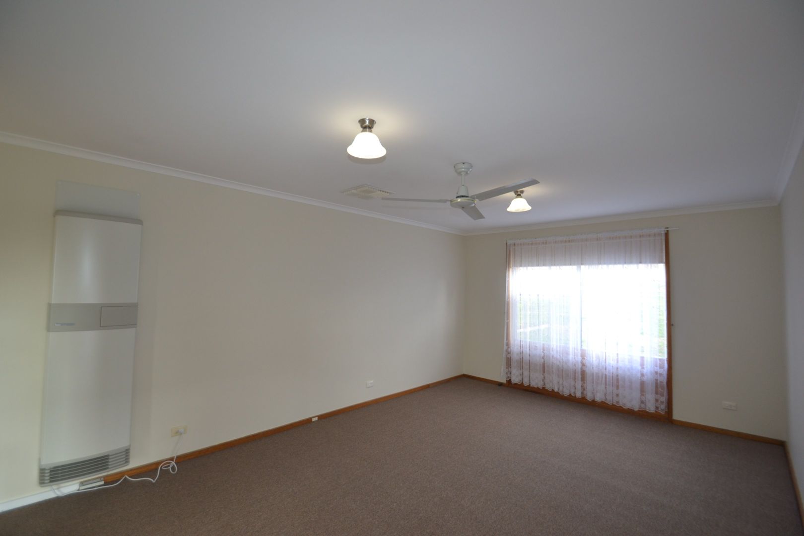 182 Anzac Avenue, Seymour VIC 3660, Image 2