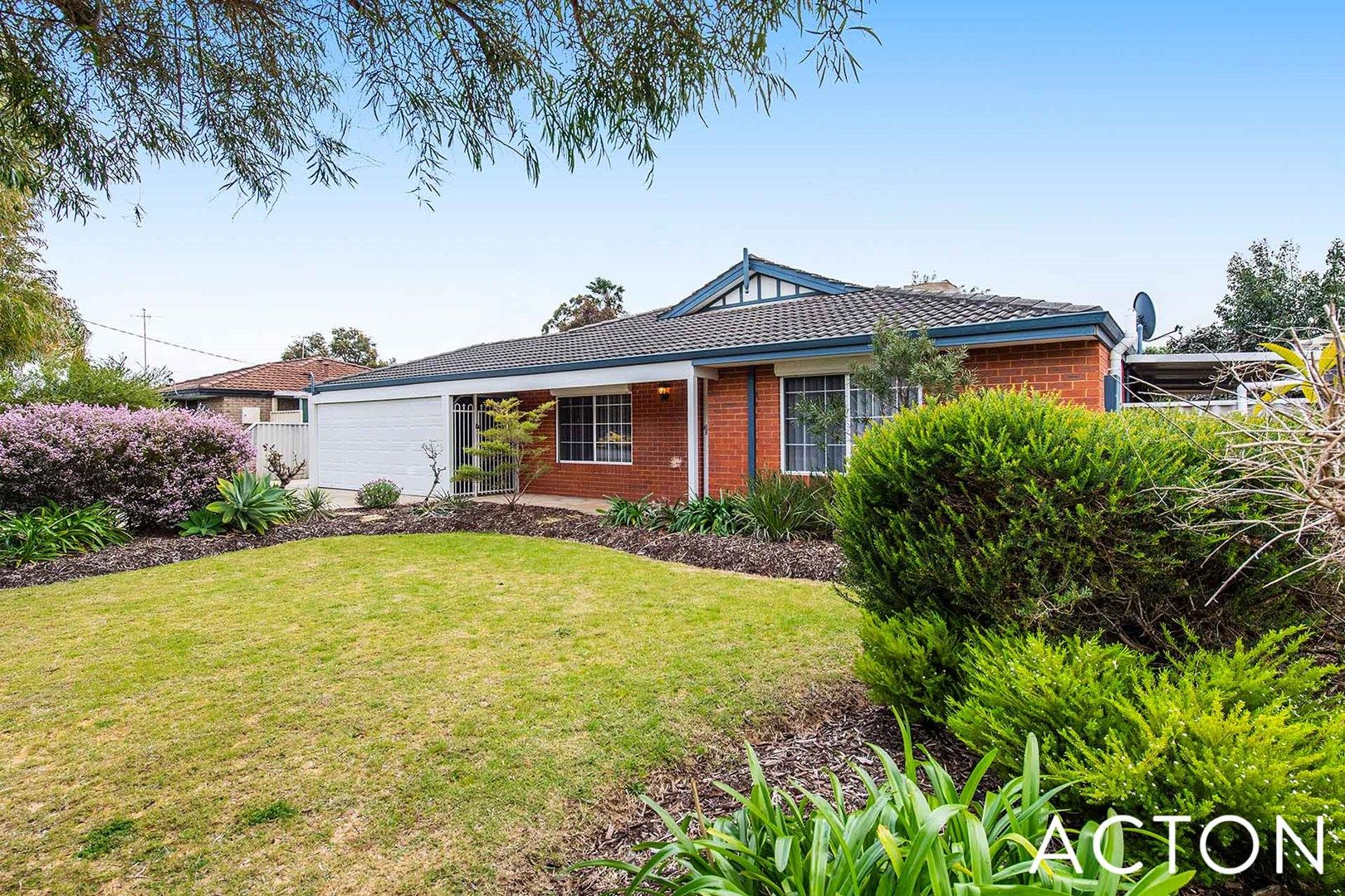 8 Kingfisher Drive, North Yunderup WA 6208, Image 0