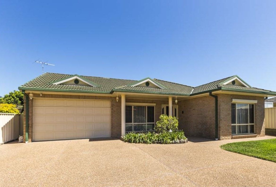 5 Ebbtide Avenue, Caves Beach NSW 2281 House For Rent 870 Domain