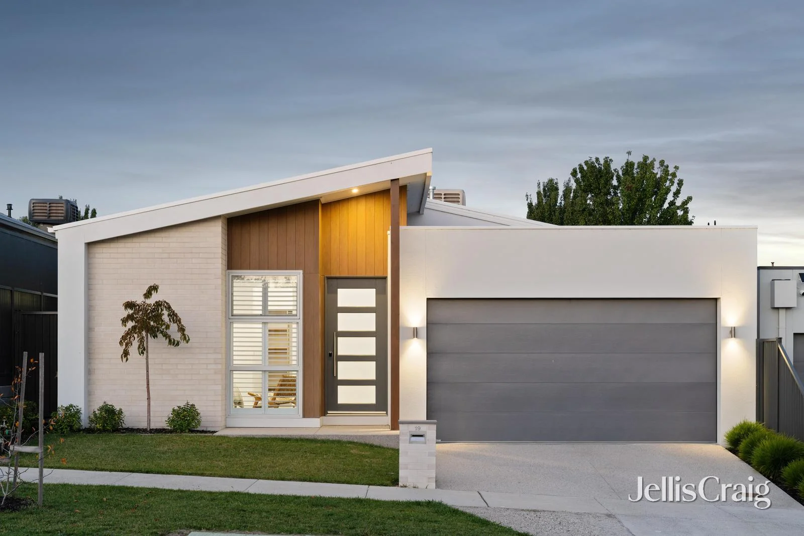 19 Caselli Street, Ballarat East VIC 3350