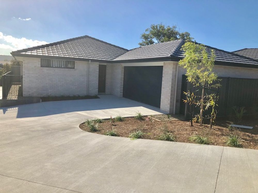 2/33 Sullivans Road, Moonee Beach Property History & Address Research