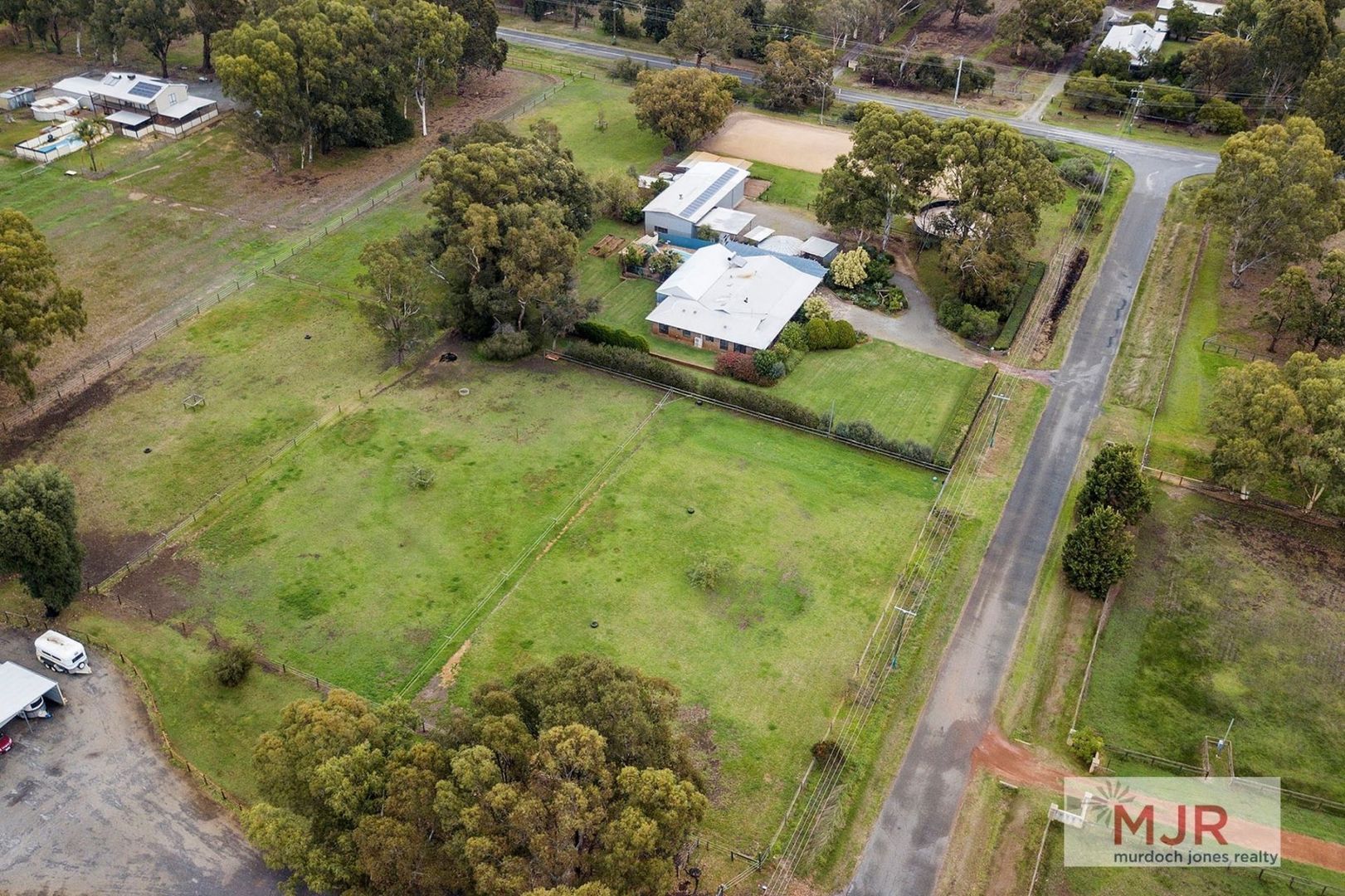 10 Evening Peal Court, Darling Downs WA 6122, Image 1