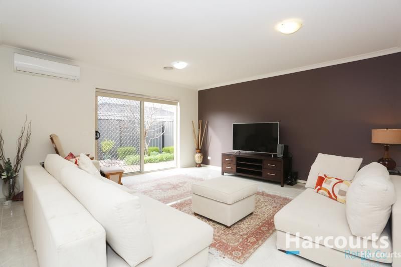 6 McCulloch Street, Mernda VIC 3754 - House For Rent ...