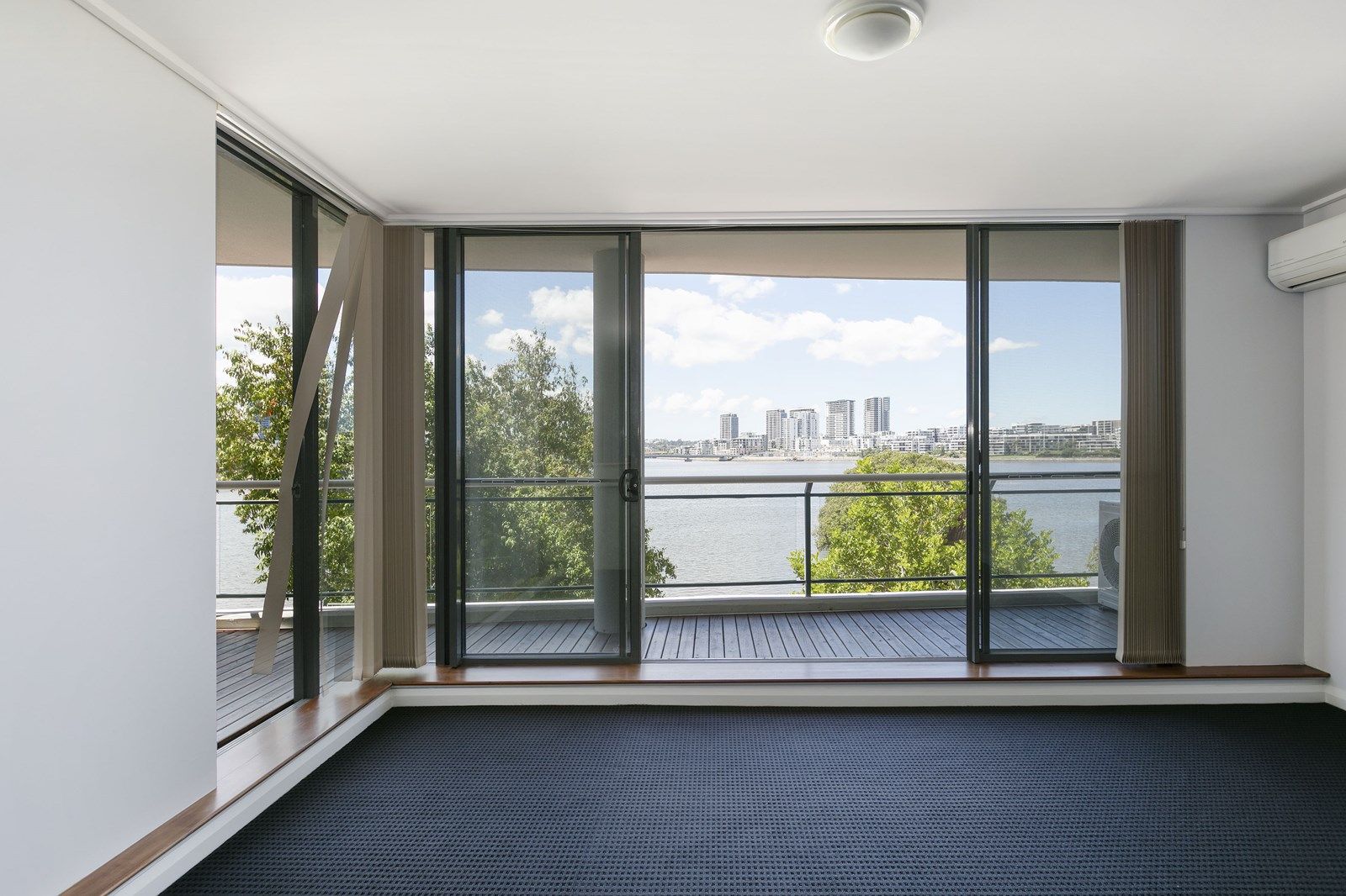 3/29 Bennelong Parkway, Wentworth Point NSW 2127, Image 1