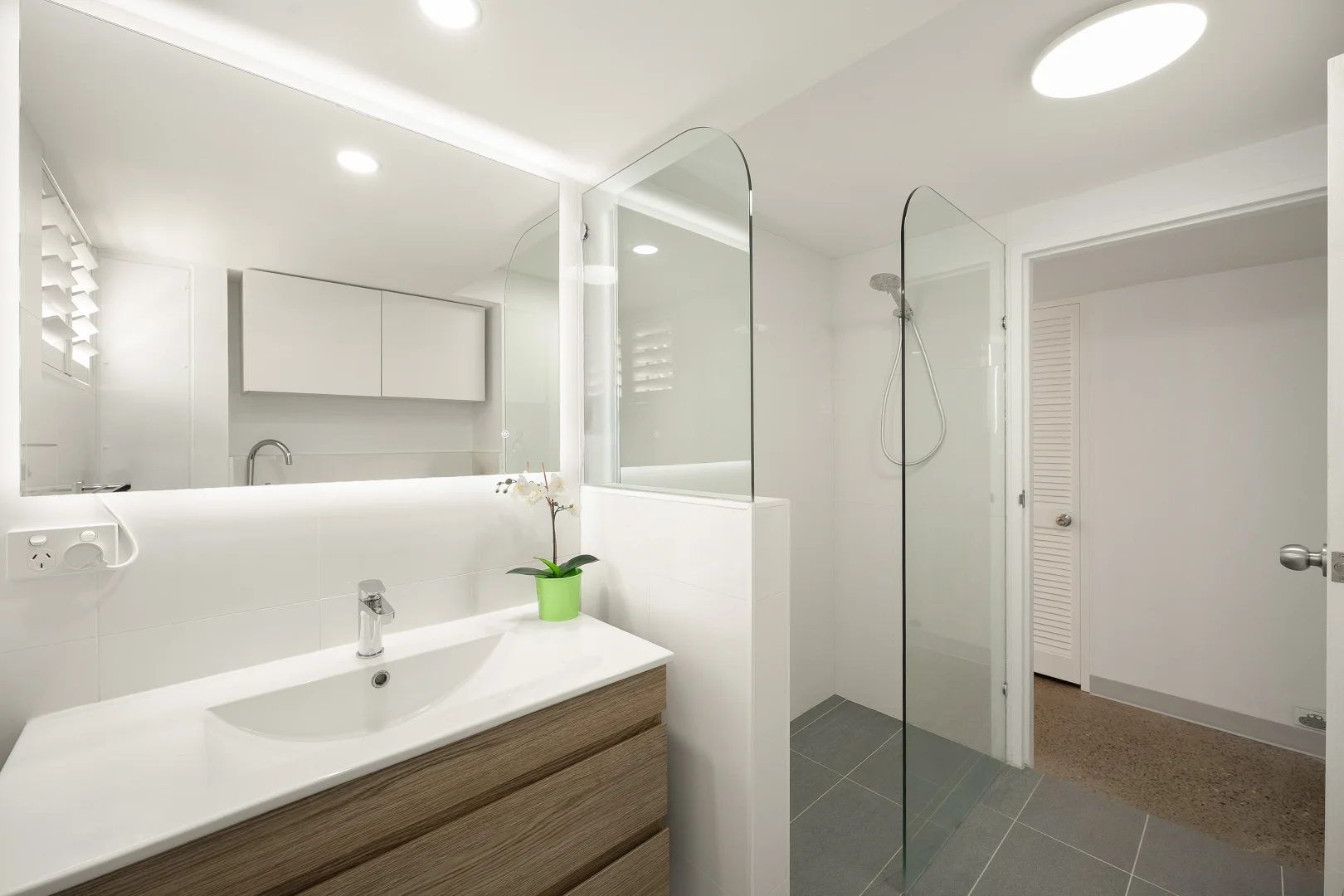 Additional image 15 of 1/266 Kingsford Smith Drive, Hamilton QLD 4007