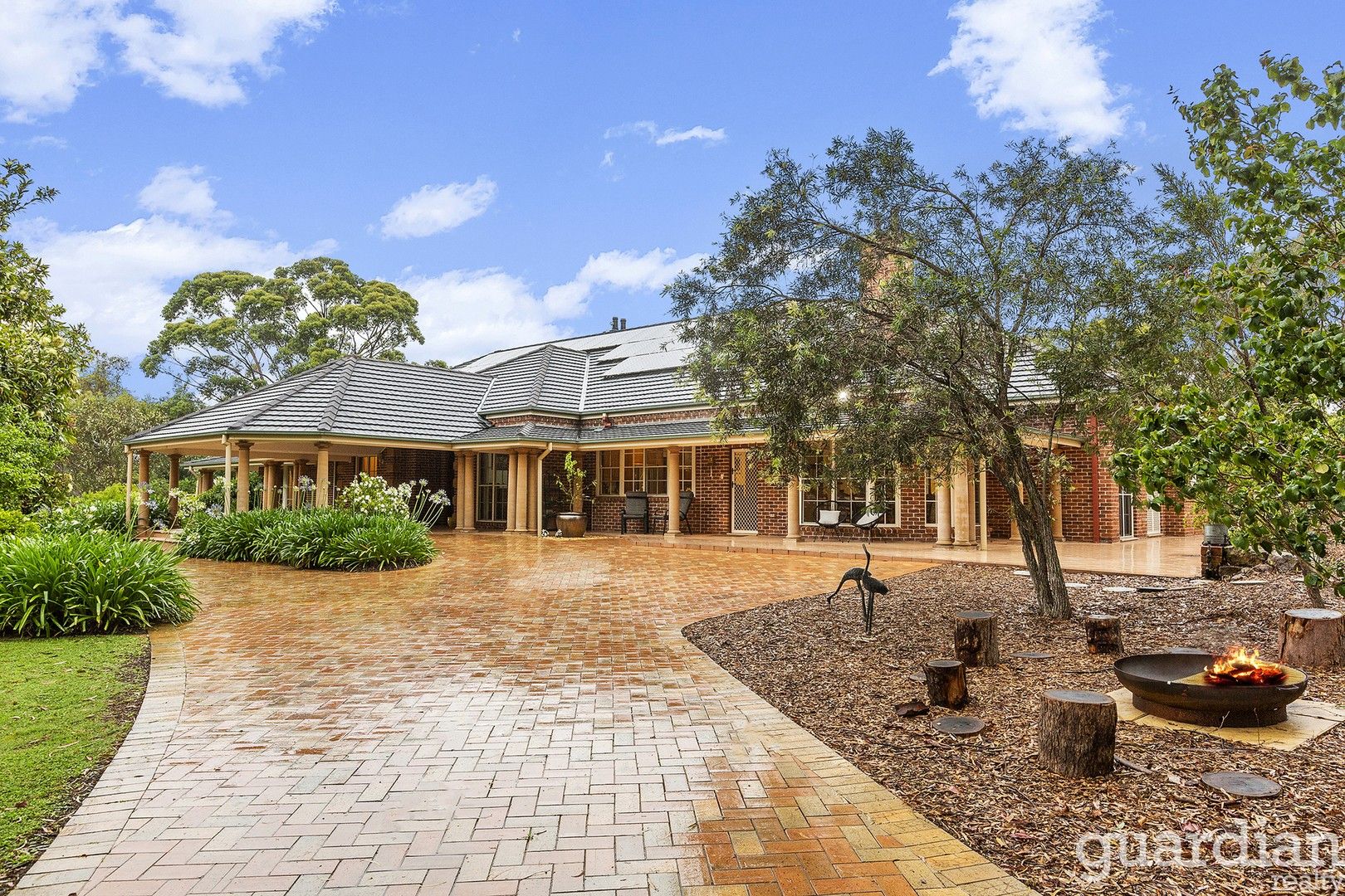 10 Dons Road, Dural NSW 2158, Image 0