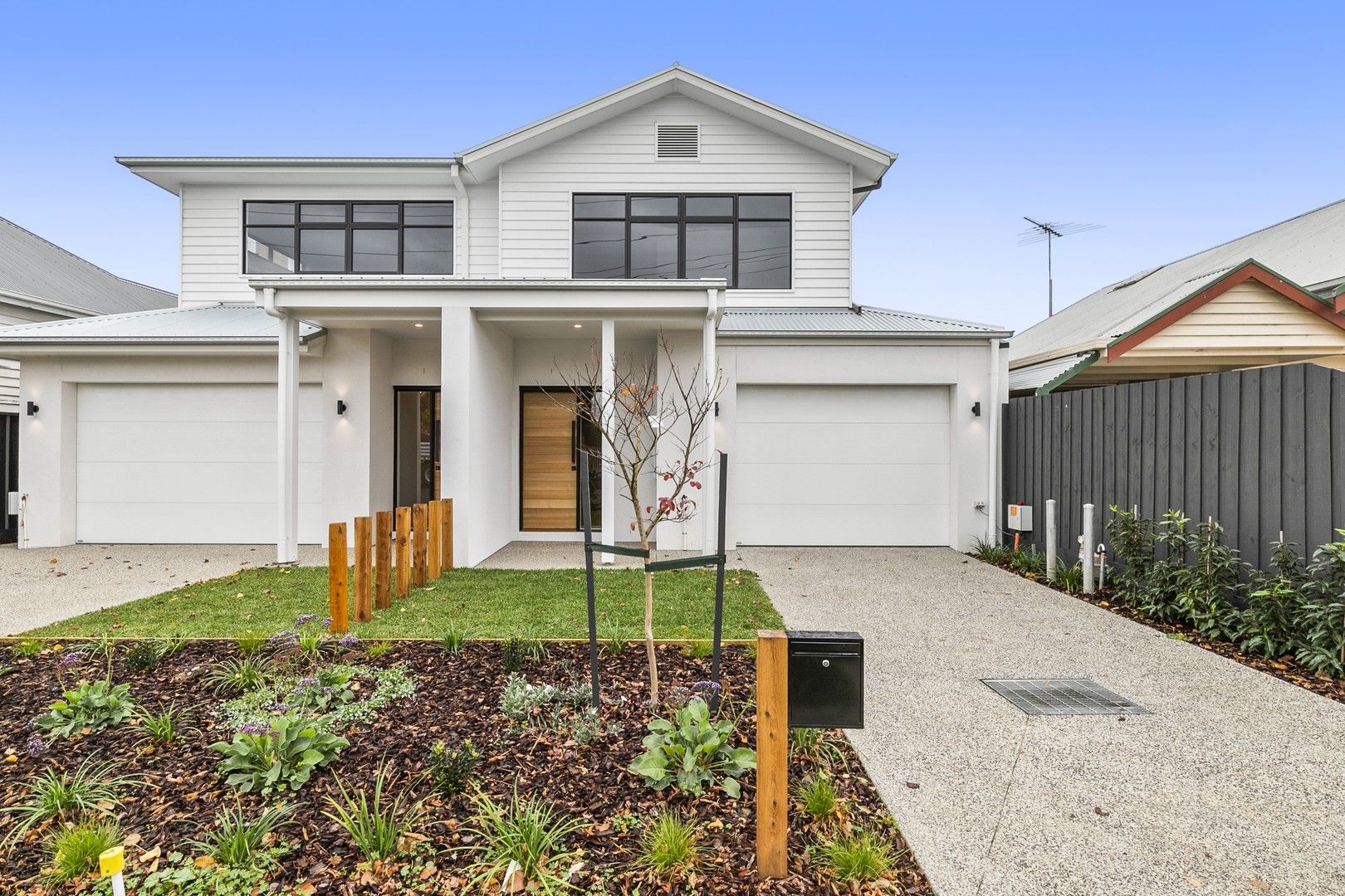 3B Mont Albert Road, Geelong VIC 3220 Townhouse For Rent Domain