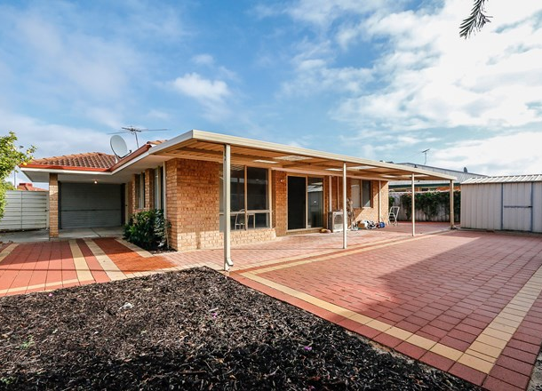 8 Myago Court, South Guildford WA 6055