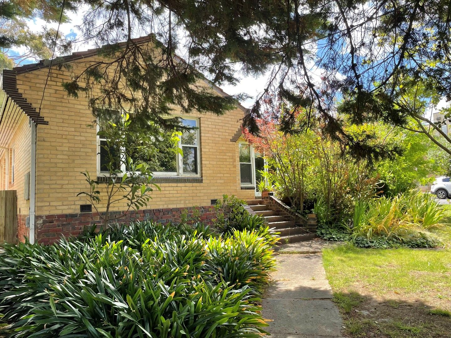 3 bedrooms House in 213 High Street TEMPLESTOWE LOWER VIC, 3107