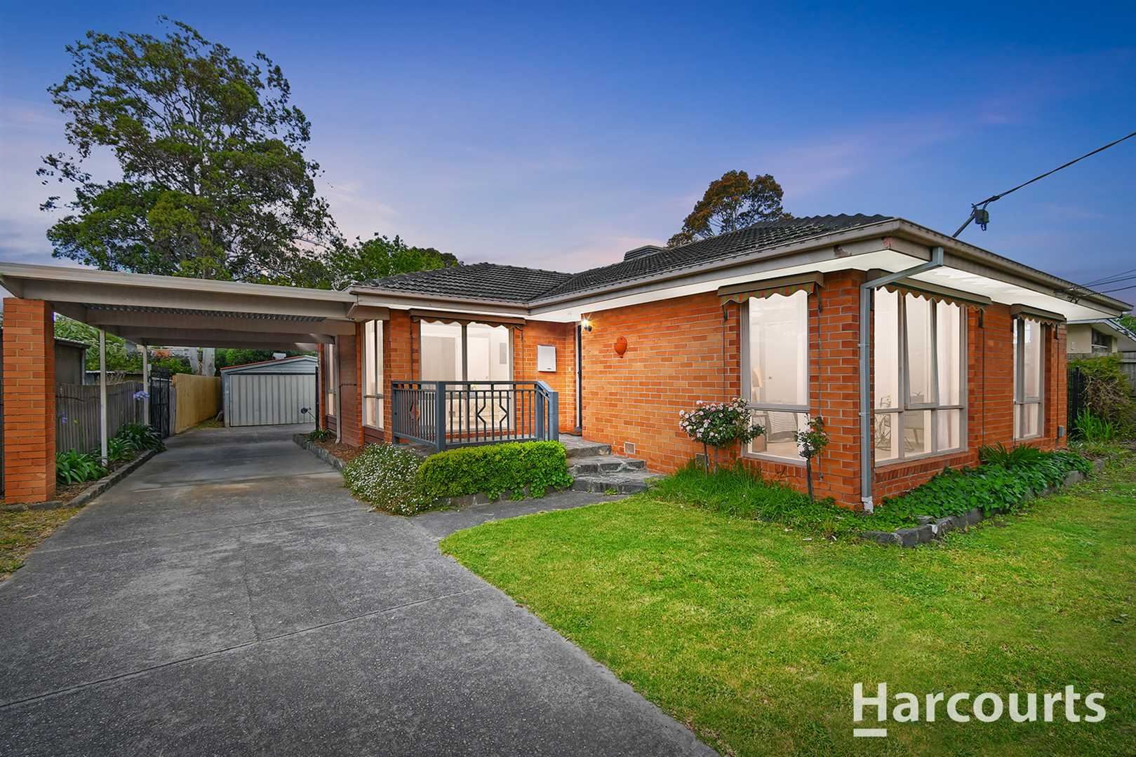 4 bedrooms House in 1 Morack Road VERMONT SOUTH VIC, 3133