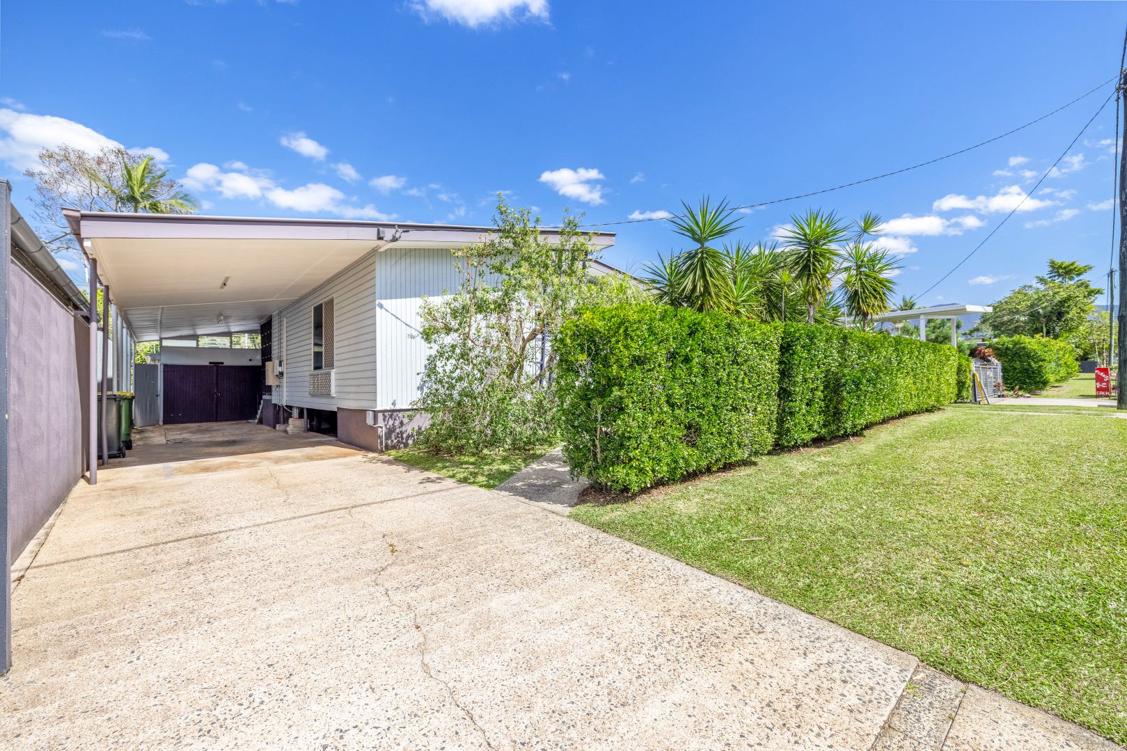 143 Greenslopes Street, Edge Hill QLD 4870, Image 2