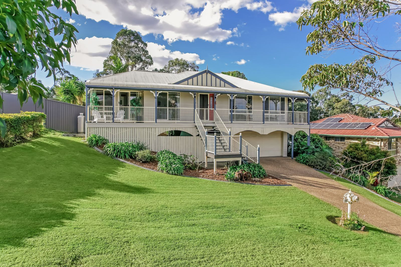 15 lucas crescent ormeau hills
