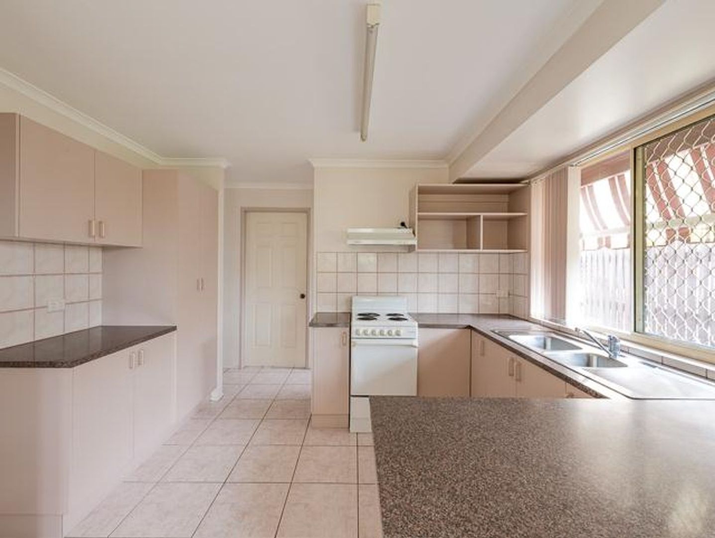 1/14 Hume Street, West Mackay QLD 4740 Domain