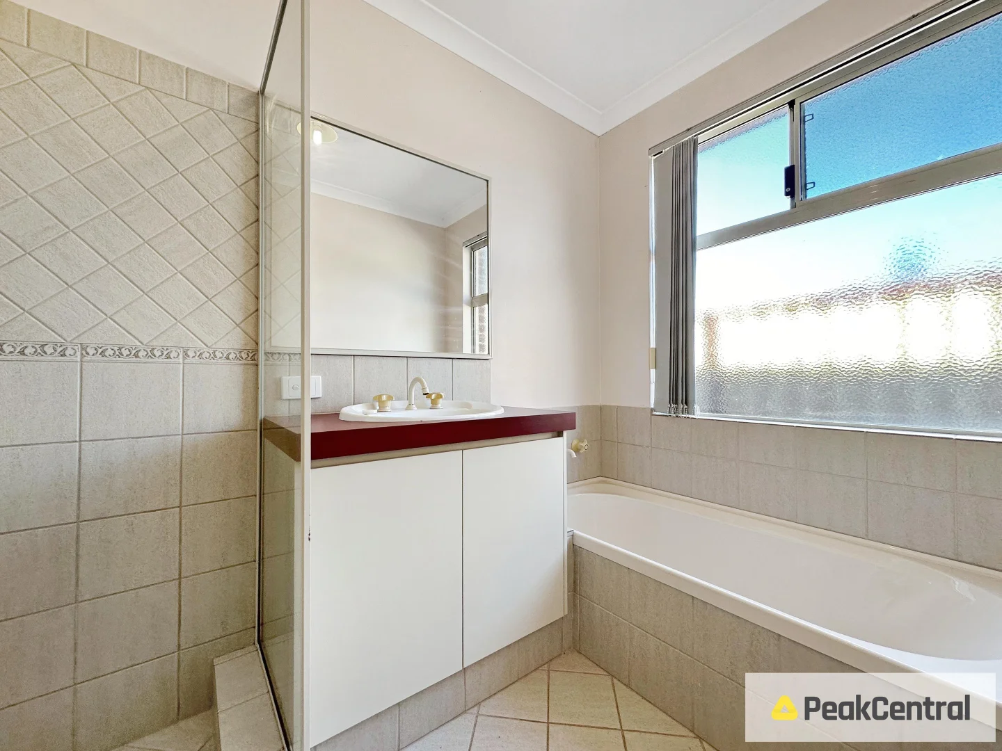 Additional image 13 of 25 Rochester Way, Meadow Springs WA 6210