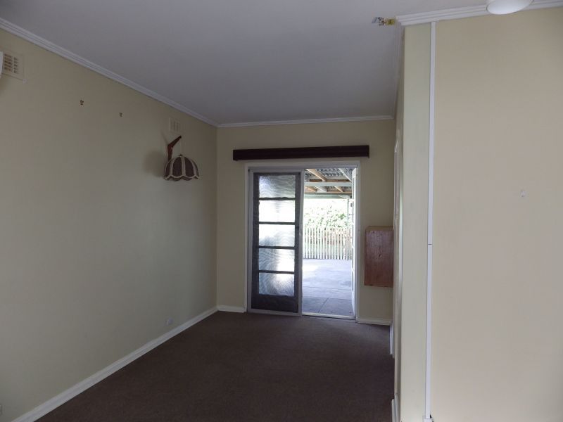 9 Holzgrefe Street, Millicent SA 5280, Image 1