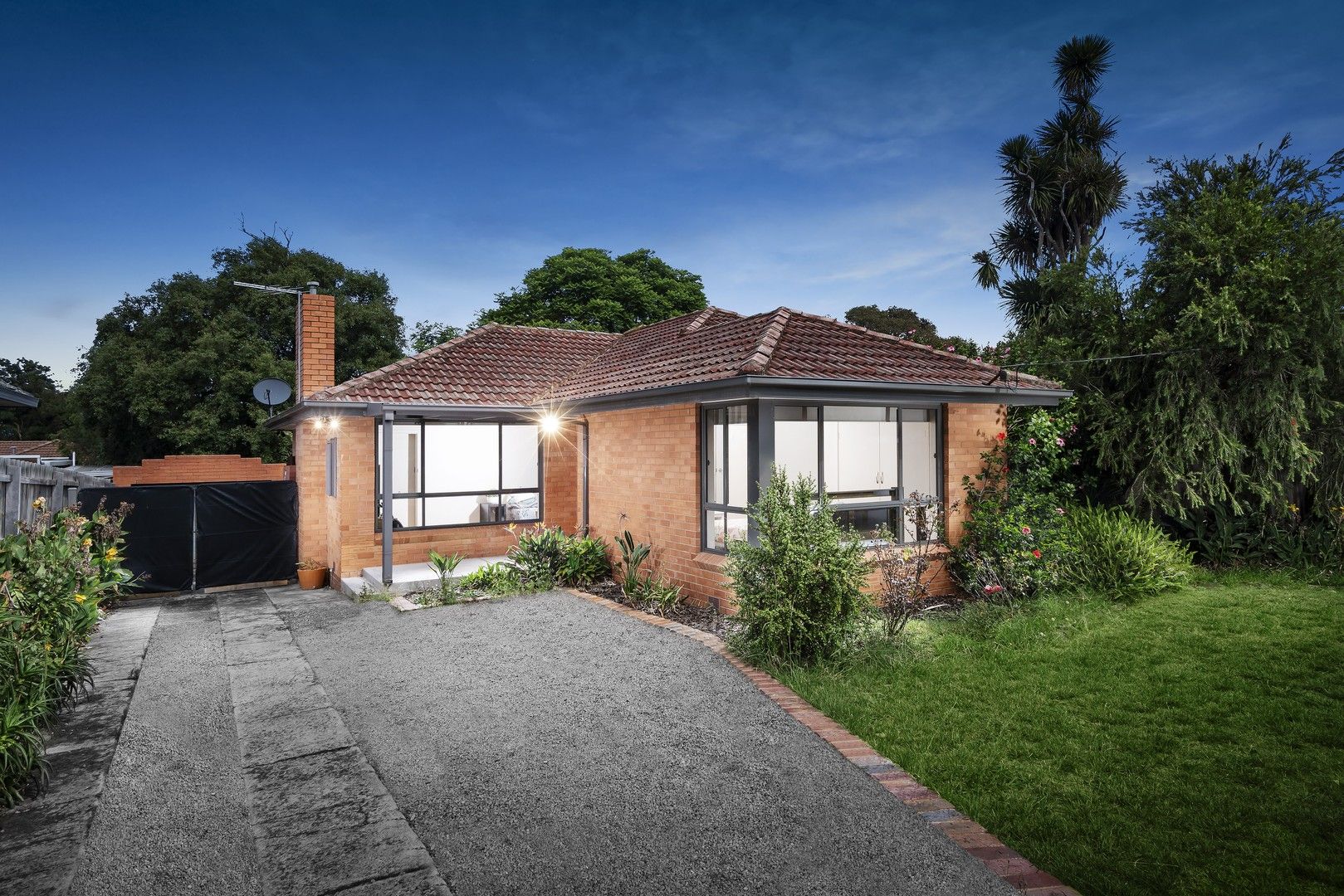 3 bedrooms House in 988 Centre Road OAKLEIGH SOUTH VIC, 3167