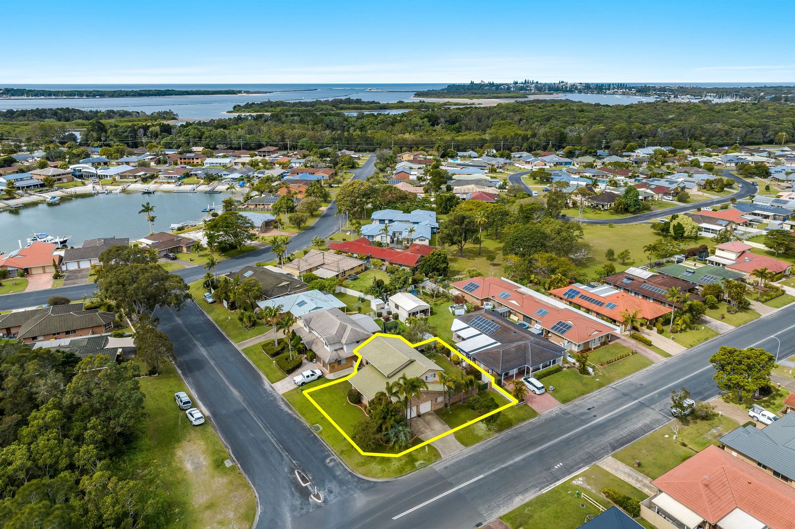 2 The Link, Yamba NSW 2464, Image 2