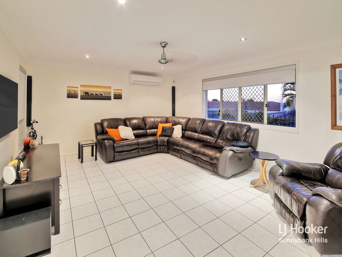 84 Poinciana Crescent, Stretton QLD 4116, Image 1