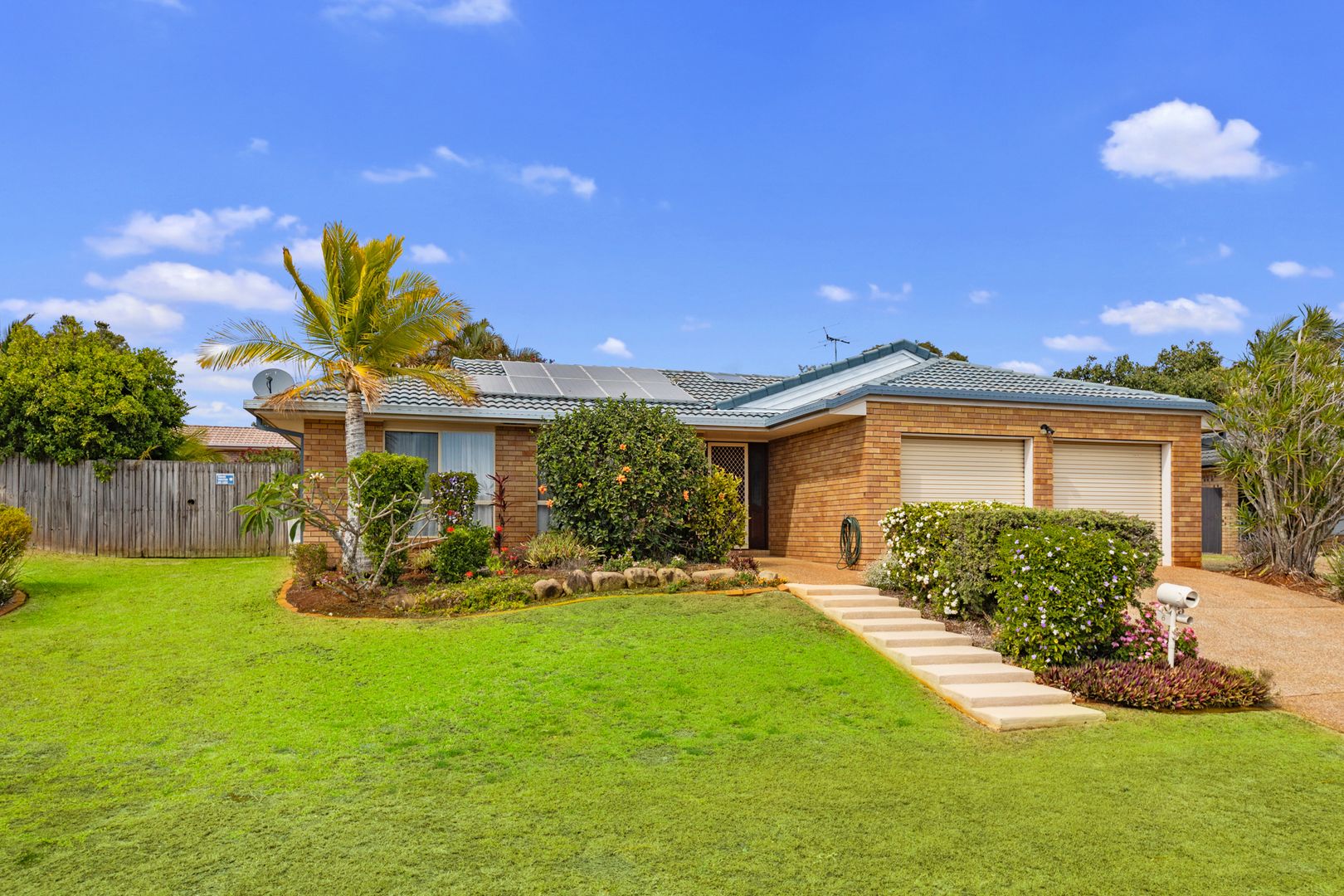 6 Cashew Court, Birkdale QLD 4159, Image 1