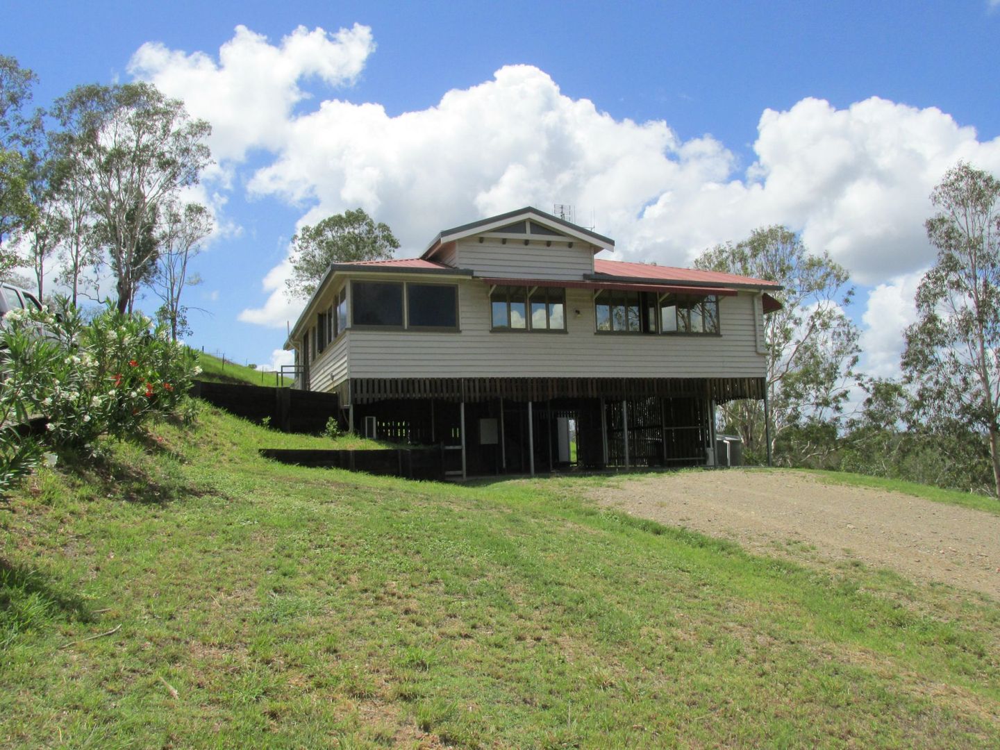 Mount Perry QLD 4671 6 beds house for Sale, 275,000 2011703269